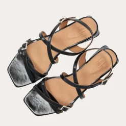 Billi Bi A4242 sandal i sort lakskind