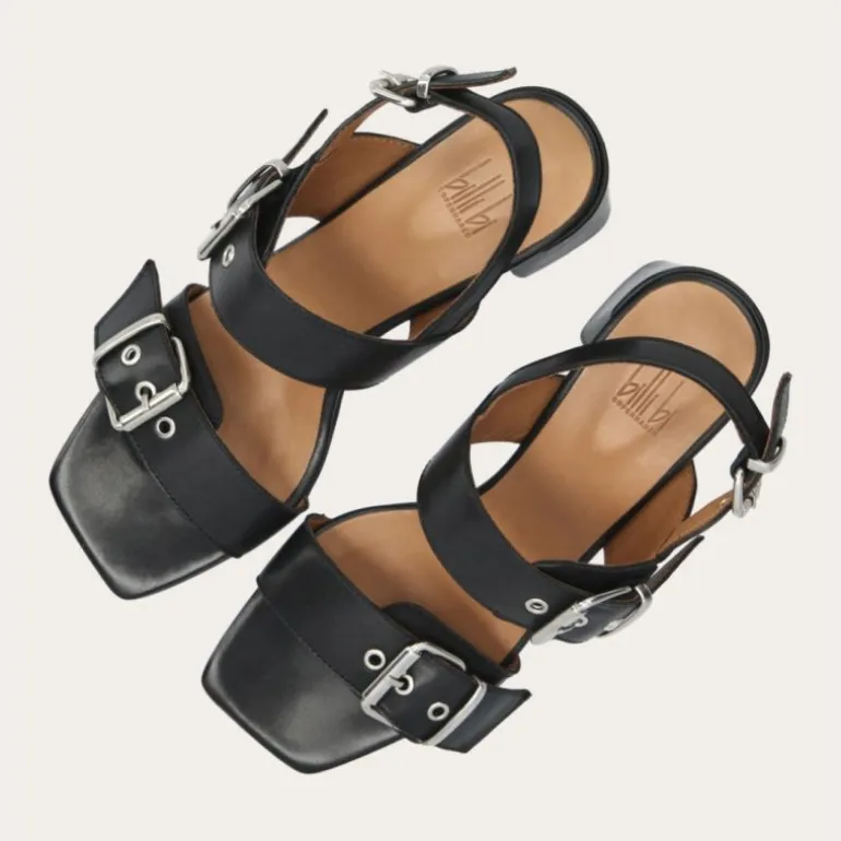 Billi Bi A8371 sandal i sort skind med hæl og spænder