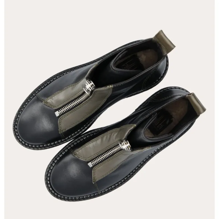 Billi bi A1330 støvle i sort med lynlåse fortil