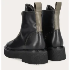 Billi bi A1330 støvle i sort med lynlåse fortil