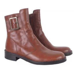 Bubetti 2047 støvle i cognac farvet skind med spænde på ydersiden