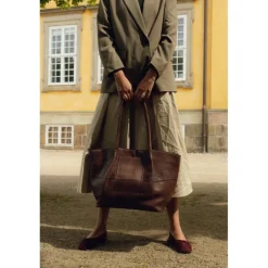 RE:DESIGNED Taske Mane Big Woodsmoke