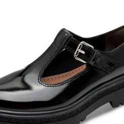Tamaris 24324 loafer med rem i sort polido