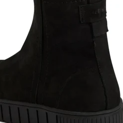 Tamaris 25406 støvle i sort nubuk skind