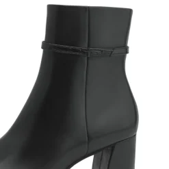 Tamaris 25336 støvle i sort skind